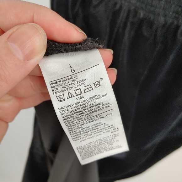 Old Navy | velvet midi dress - Picture 7 of 7